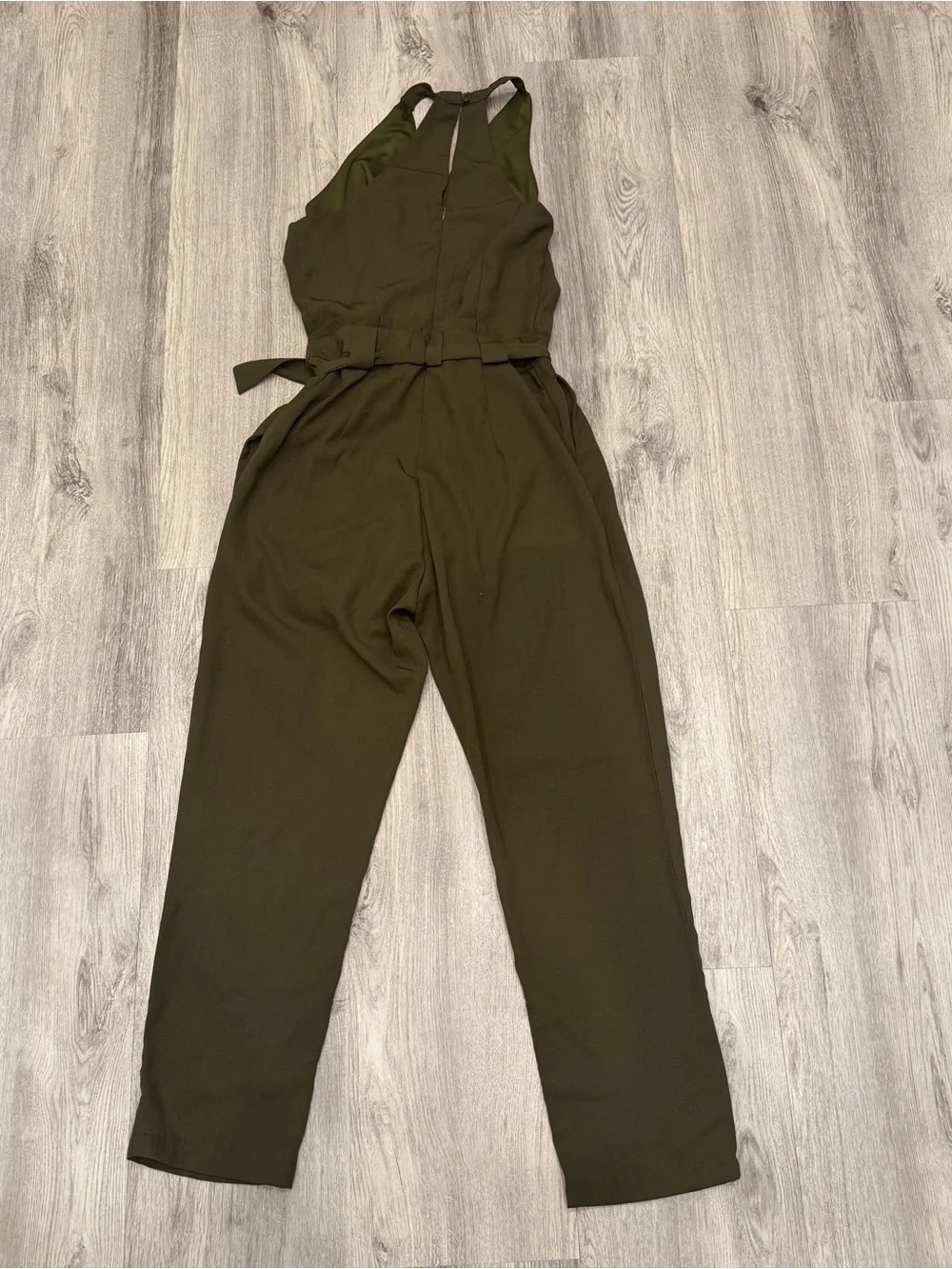 Lulus Olive Green Halter Jumpsuit Size Small Tie Waist Wide‎ Leg Pockets